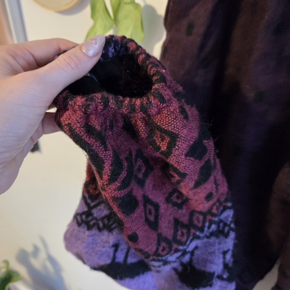 Cozy Purple and Black Women's Pants - Picture 7 of 8